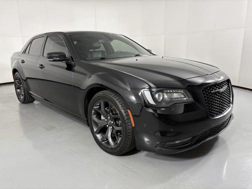 2023 Chrysler 300 S