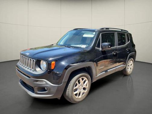 Black 2018 Jeep Renegade Latitude