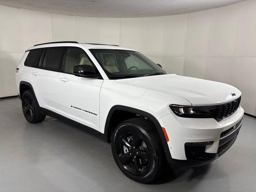Bright White Clearcoat 2025 Jeep Grand Cherokee L Limited