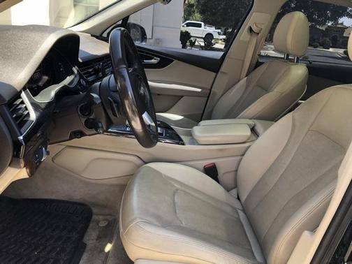 2017 Audi Q7 3.0T Premium