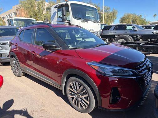 2021 Nissan Kicks SR