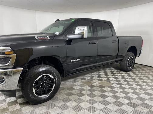 2025 RAM 2500 Laramie Crew Cab 4x4 6'4' Box
