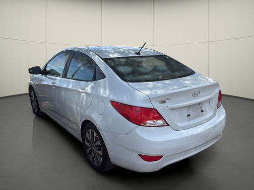 2017 Hyundai Accent Value Edition