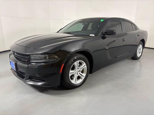 Pitch Black Clearcoat 2023 Dodge Charger SXT