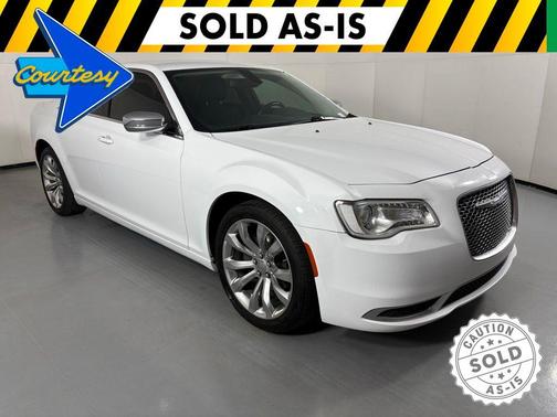 2019 Chrysler 300 Touring