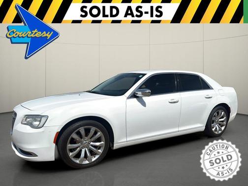 2019 Chrysler 300 Touring