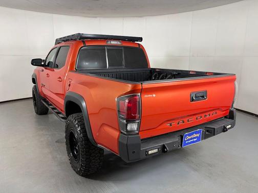 Inferno 2016 Toyota Tacoma TRD Off Road