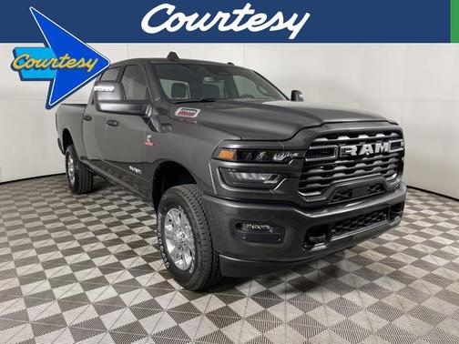 2025 RAM 2500 Big Horn Crew Cab 4x4 6'4' Box