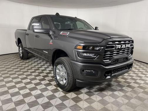 2025 RAM 2500 Big Horn Crew Cab 4x4 6'4' Box