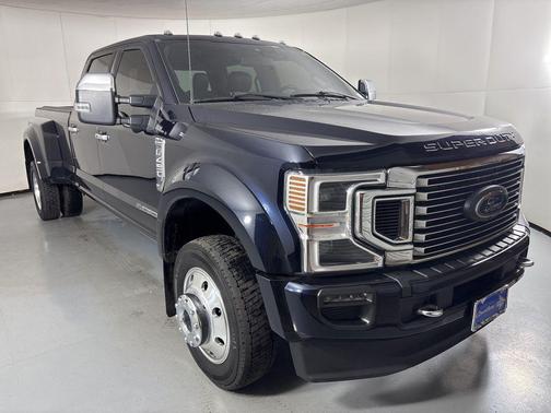2022 Ford F-450 Platinum