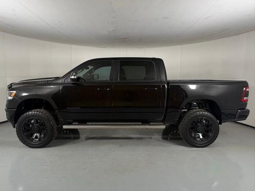 Diamond Black Crystal Pearl 2019 RAM 1500 Rebel