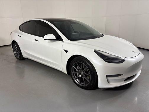 2021 Tesla Model 3 Long Range