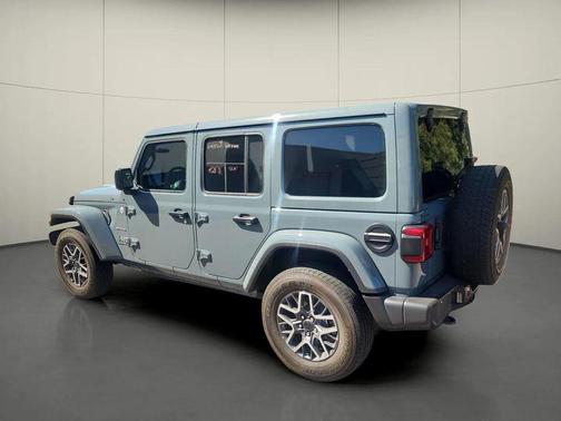 Anvil Clear Coat 2024 Jeep Wrangler 4-Door Sahara 4x4