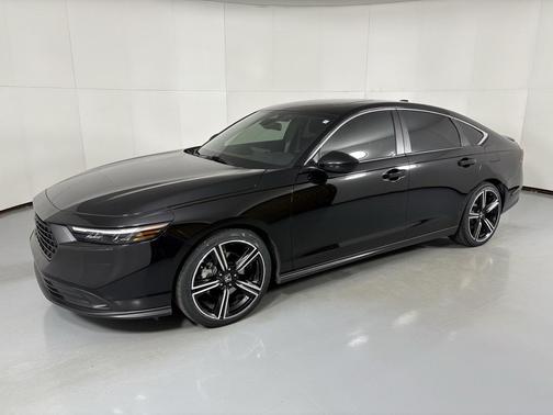 2023 Honda Accord Hybrid Base