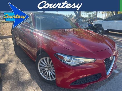 2021 Alfa Romeo Giulia Base