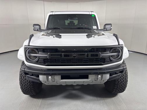 Oxford White 2024 Ford Bronco Raptor