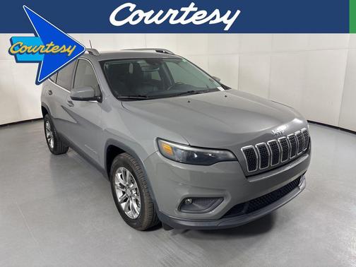 Sting-Gray Clearcoat 2021 Jeep Cherokee Latitude Lux