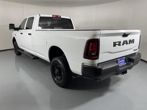 2025 RAM 2500 Tradesman Crew Cab 4x4 8' Box