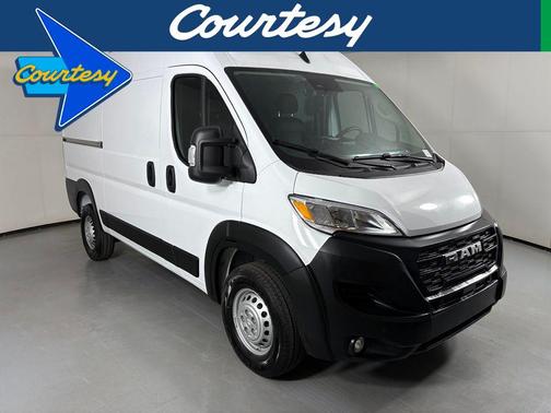 Bright White Clearcoat 2027 RAM ProMaster 1500 Base