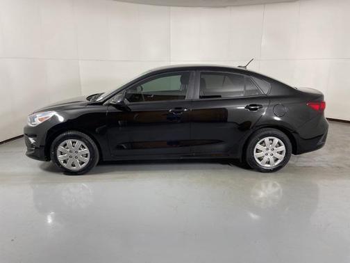 2022 Kia Rio LX