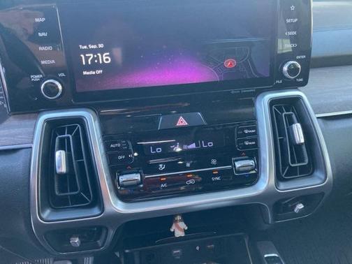 2022 Kia Sorento EX