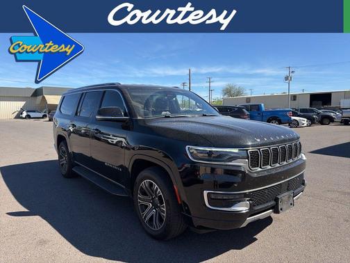 Diamond Black Crystal Pearlcoat 2024 Jeep Wagoneer L Series II 4x2