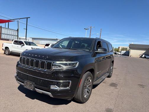 Diamond Black Crystal Pearlcoat 2024 Jeep Wagoneer L Series II 4x2
