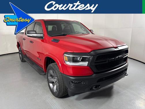 Redline 2 Coat Pearl 2022 RAM 1500 Big Horn/Lone Star