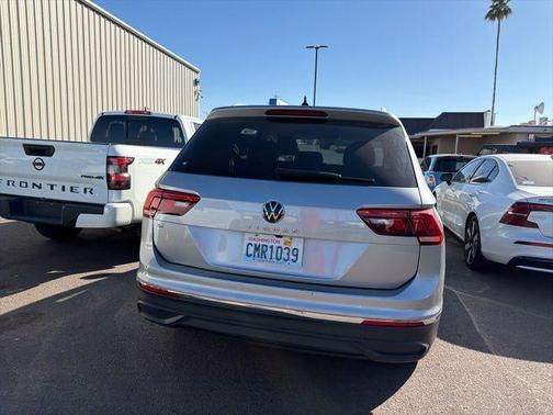 2024 Volkswagen Tiguan 2.0T SE