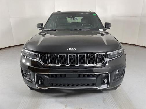 2025 Jeep Grand Cherokee Overland
