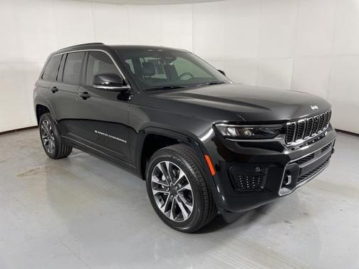2025 Jeep Grand Cherokee Overland