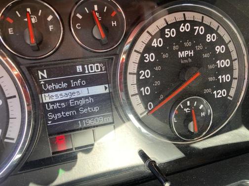 2012 RAM 1500 SLT