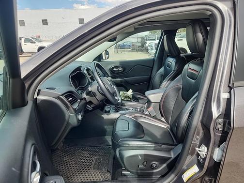 2021 Jeep Cherokee Trailhawk
