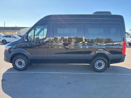 2023 Mercedes-Benz Sprinter 2500 Standard Roof