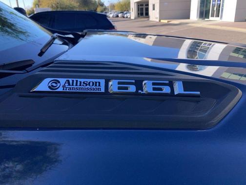 2024 Chevrolet Silverado 2500 Custom