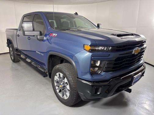 2024 Chevrolet Silverado 2500 Custom
