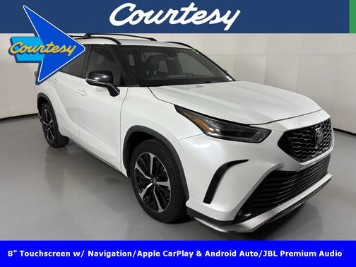 2022 Toyota Highlander XSE