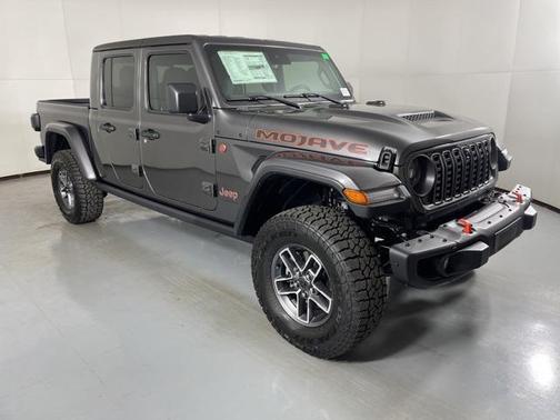 2025 Jeep Gladiator Mojave X