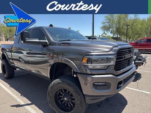2020 RAM 2500 Laramie Mega Cab 4X4 6'4' Box