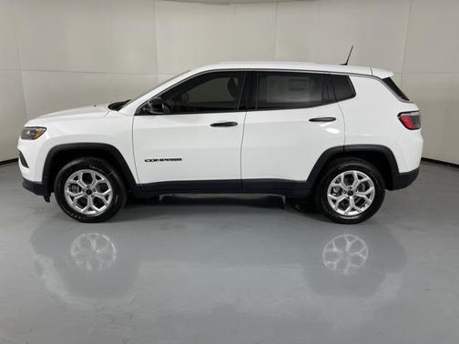 2025 Jeep Compass Sport
