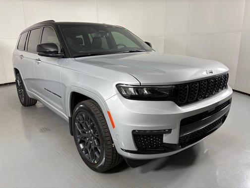 2025 Jeep Grand Cherokee L Summit Reserve