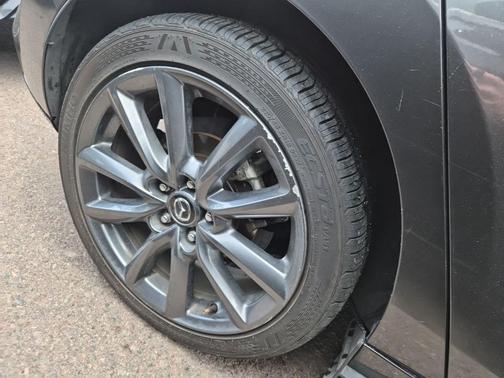 2023 Mazda Mazda3 FWD w/Preferred Package