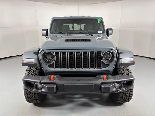 2025 Jeep Gladiator Mojave X