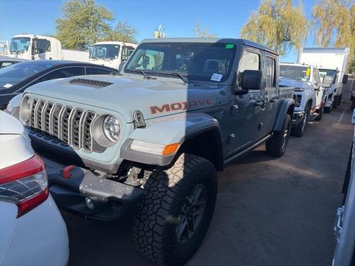 2025 Jeep Gladiator Mojave X