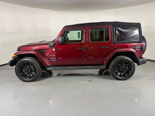 Snazzberry Pearlcoat 2022 Jeep Wrangler Unlimited 4xe Sahara
