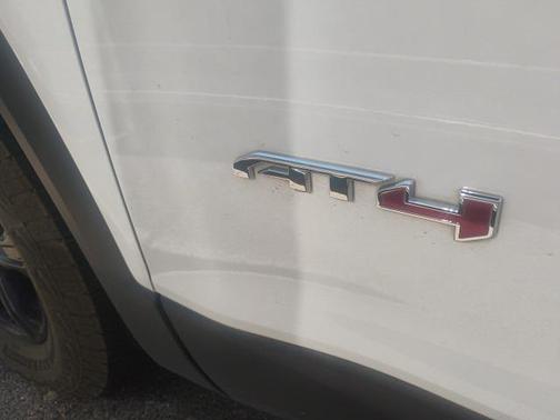 2020 GMC Acadia AWD AT4