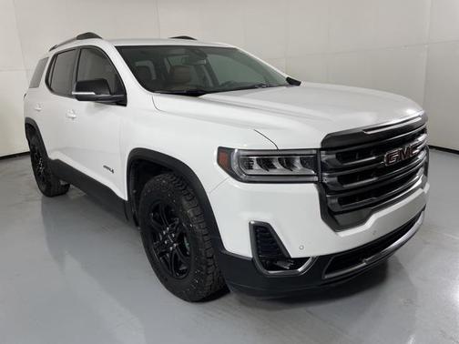2020 GMC Acadia AWD AT4