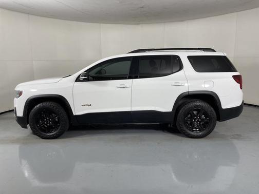 2020 GMC Acadia AWD AT4