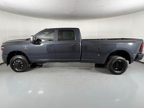 2026 RAM 3500 Big Horn Crew Cab 4x4 8' Box