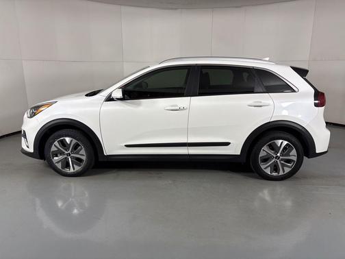 2022 Kia Niro EV EX